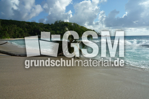 Traumstrand Takamaka Mahé.jpg